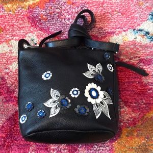 NWT Vera Bradley Carson Mini Hobo Crossbody!